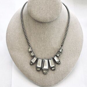 ☃️ 2/$18 Lia Sophia Silver-tone Necklace with Mirrored Pendants